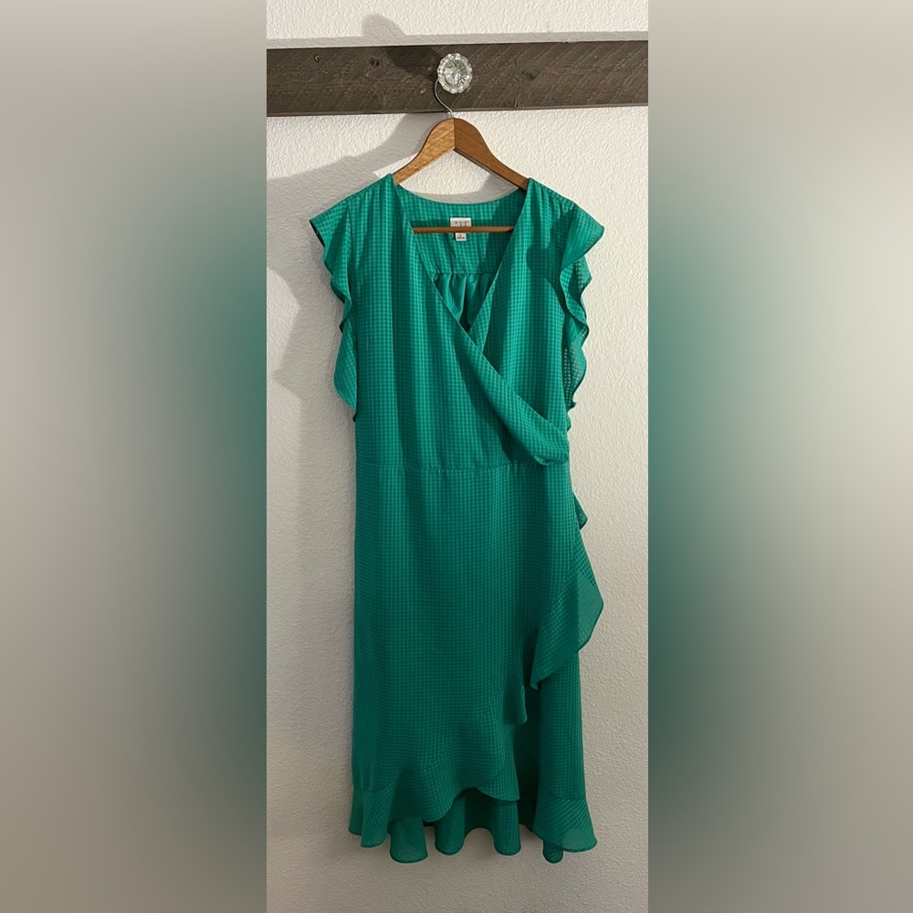 A New Day | Green Gingham Check Ruffle Flutter Sleeve Dress, size Large